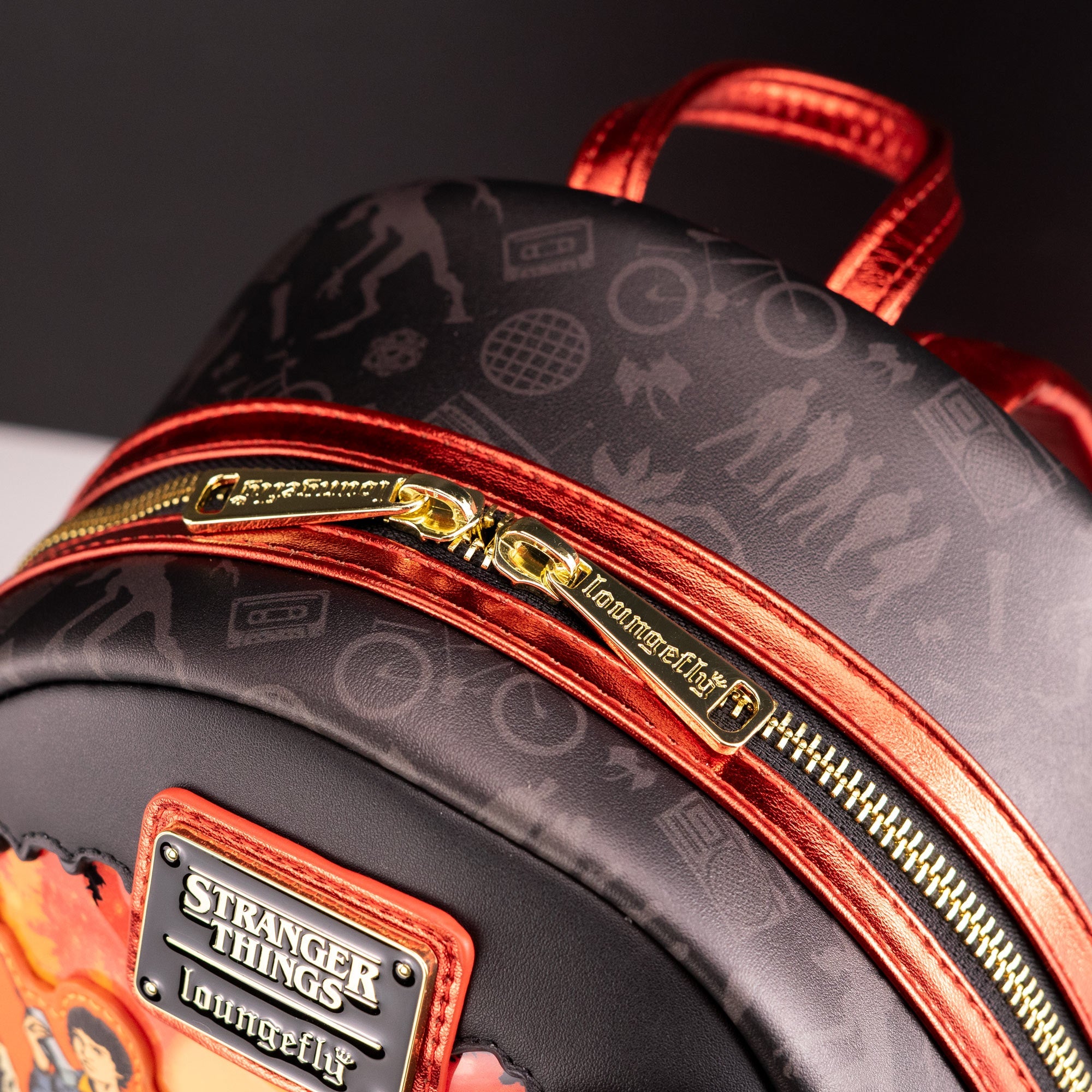 Loungefly x Netflix Stranger Things The Final Showdown Light Up Mini Backpack - GeekCore