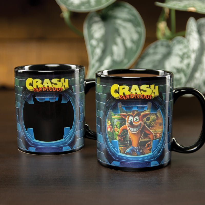 Crash Bandicoot Heat Change Mug - GeekCore