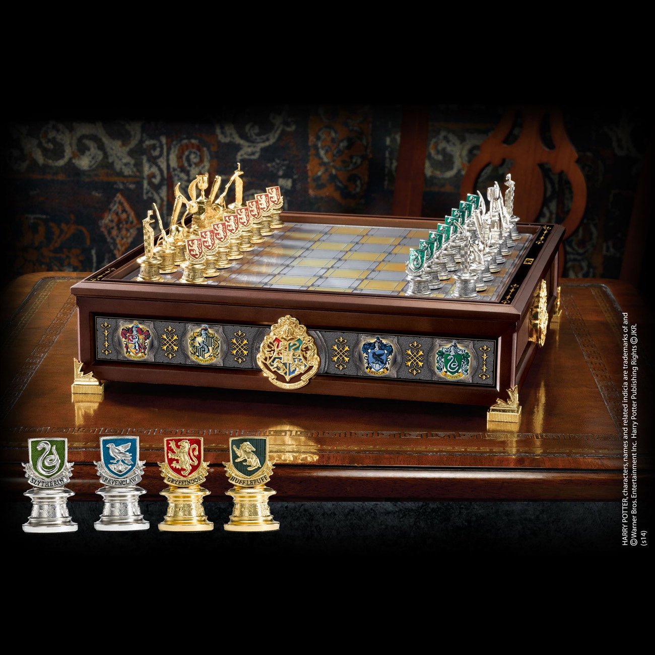 Harry Potter Quidditch Chess Set (Refurbished) - GeekCore