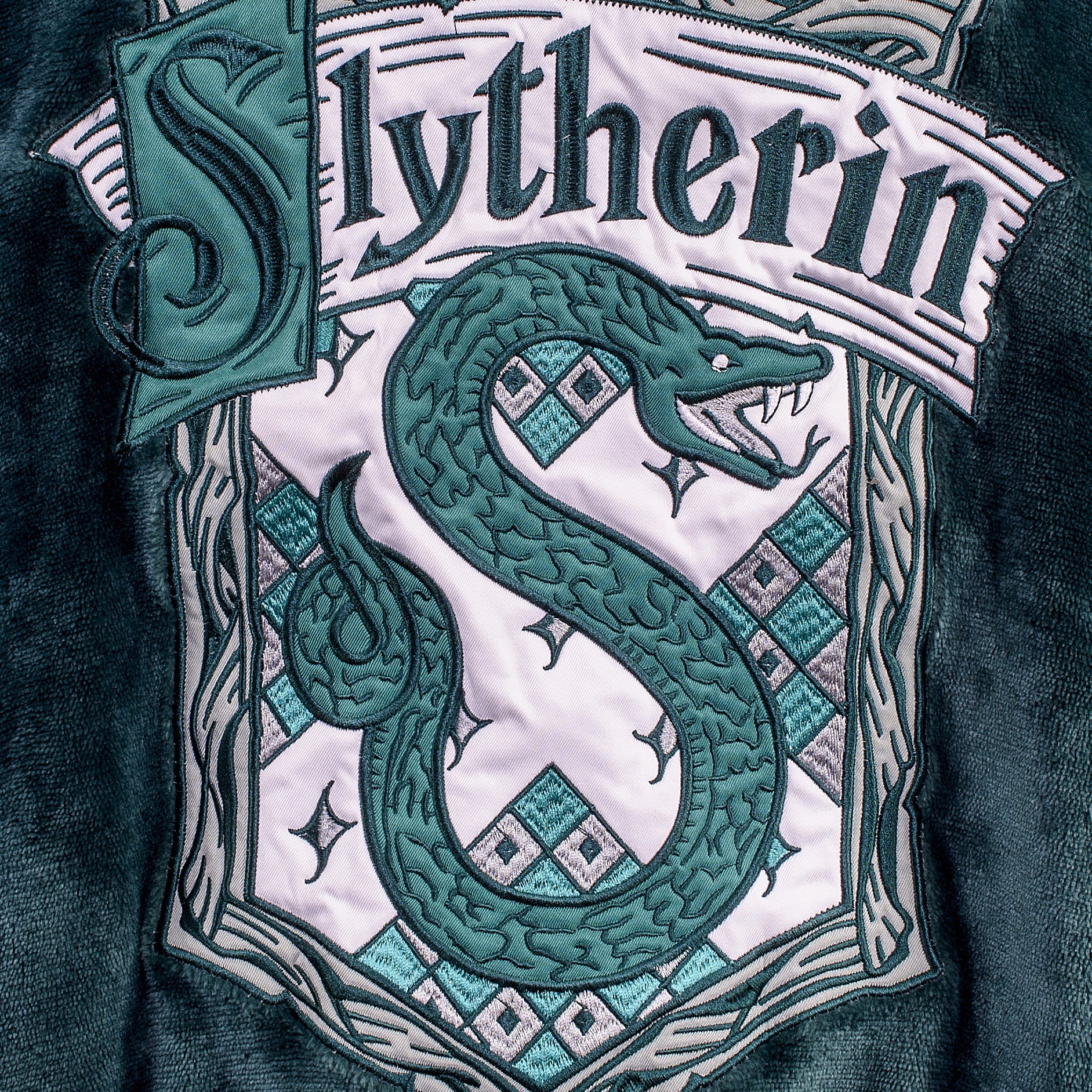Harry Potter Slytherin Oversized Hooded Blanket - GeekCore