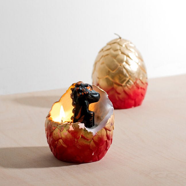 Hatching Dragon Candle - GeekCore