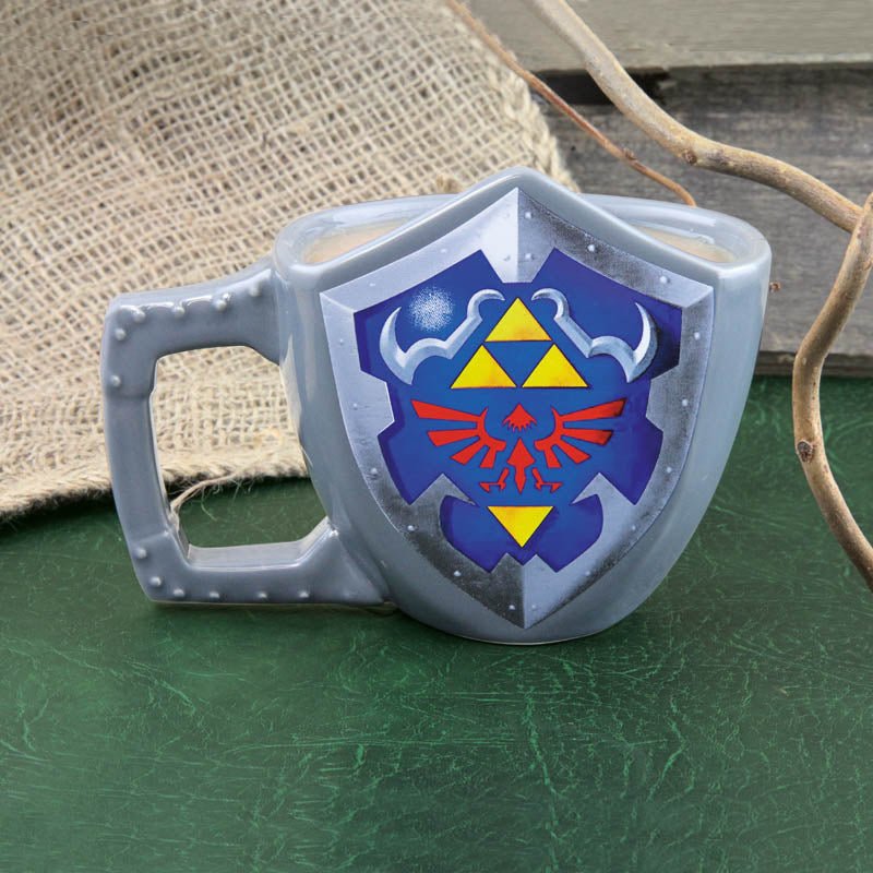 Legend of Zelda Hylian Shield 3D Mug - GeekCore