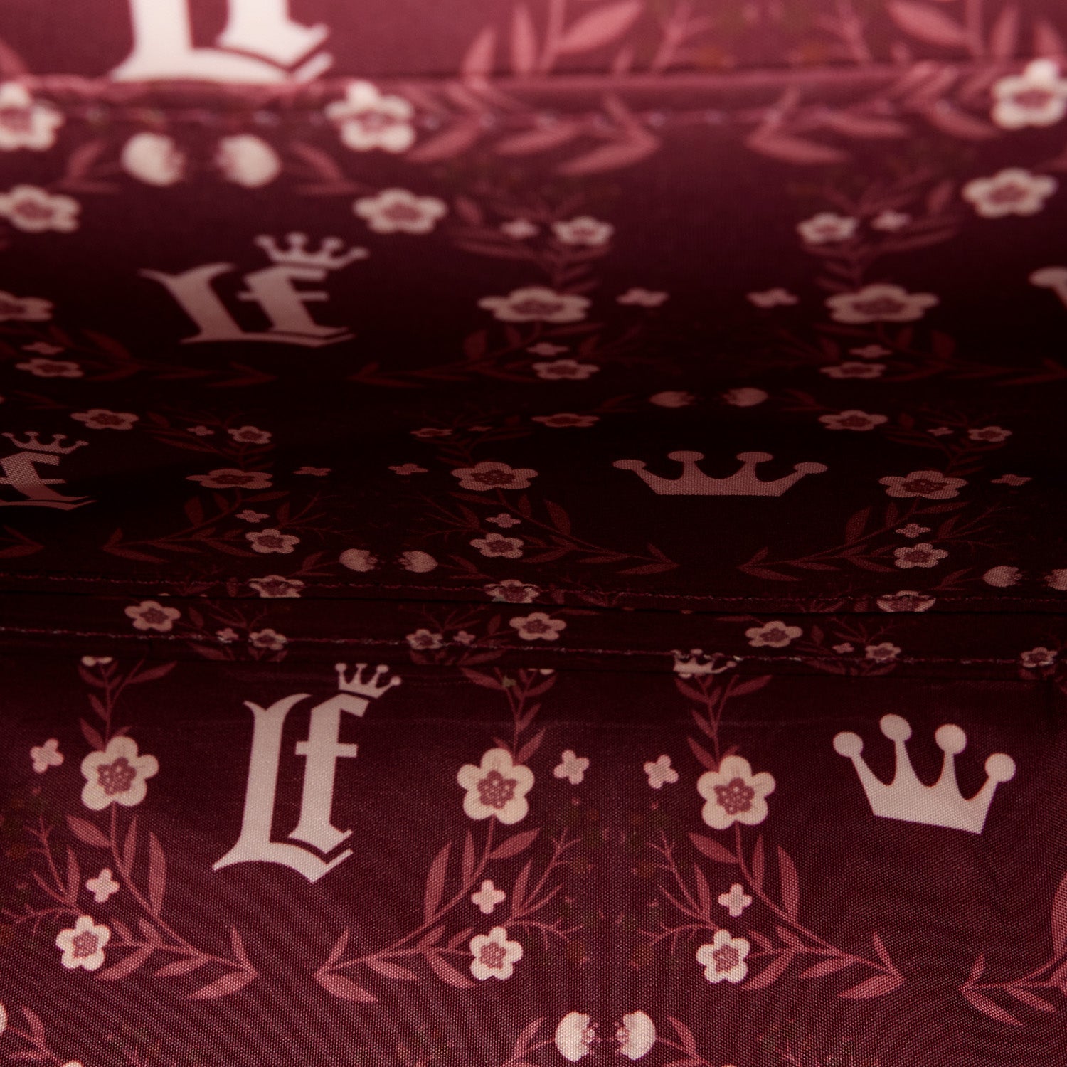 Loungefly Originals Cream & Red Floral Crossbody Bag - GeekCore