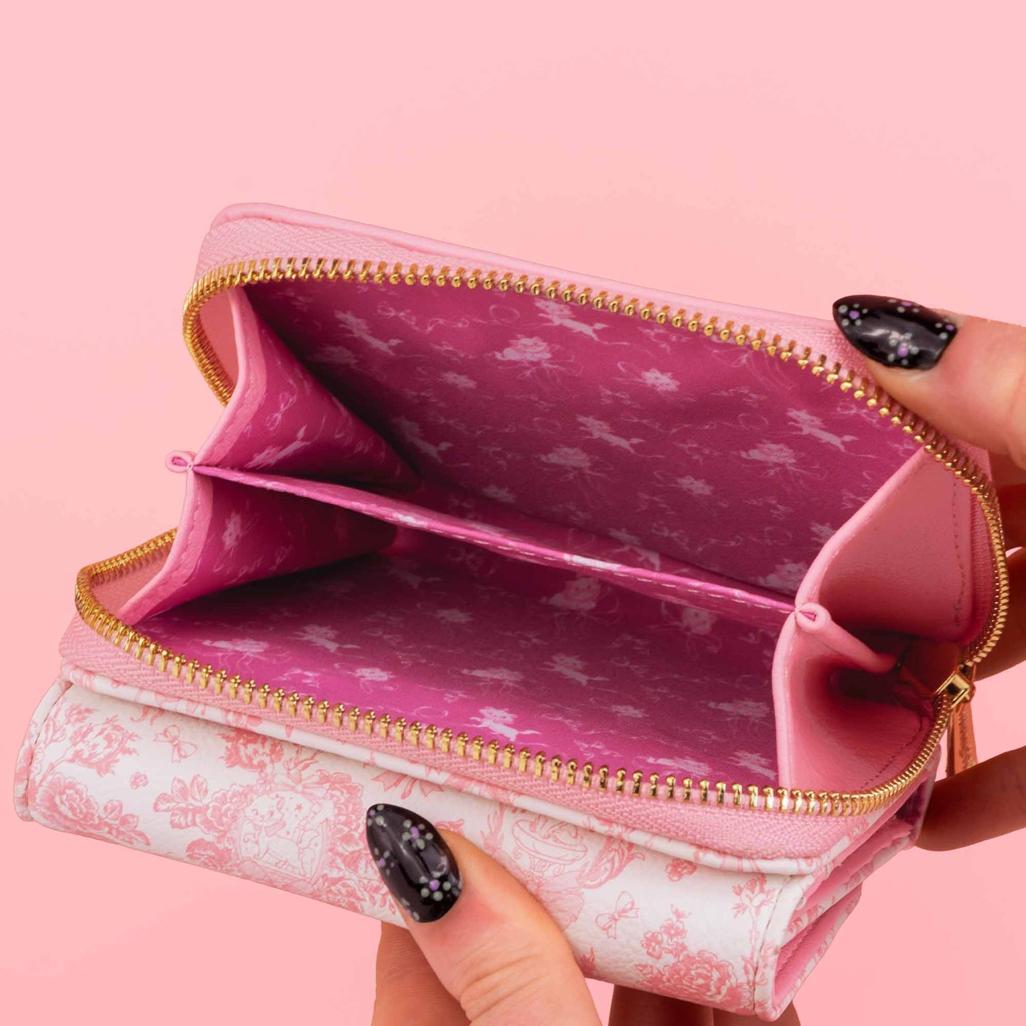 Loungefly x Disney Aristocats Marie Toile Print Wallet - GeekCore