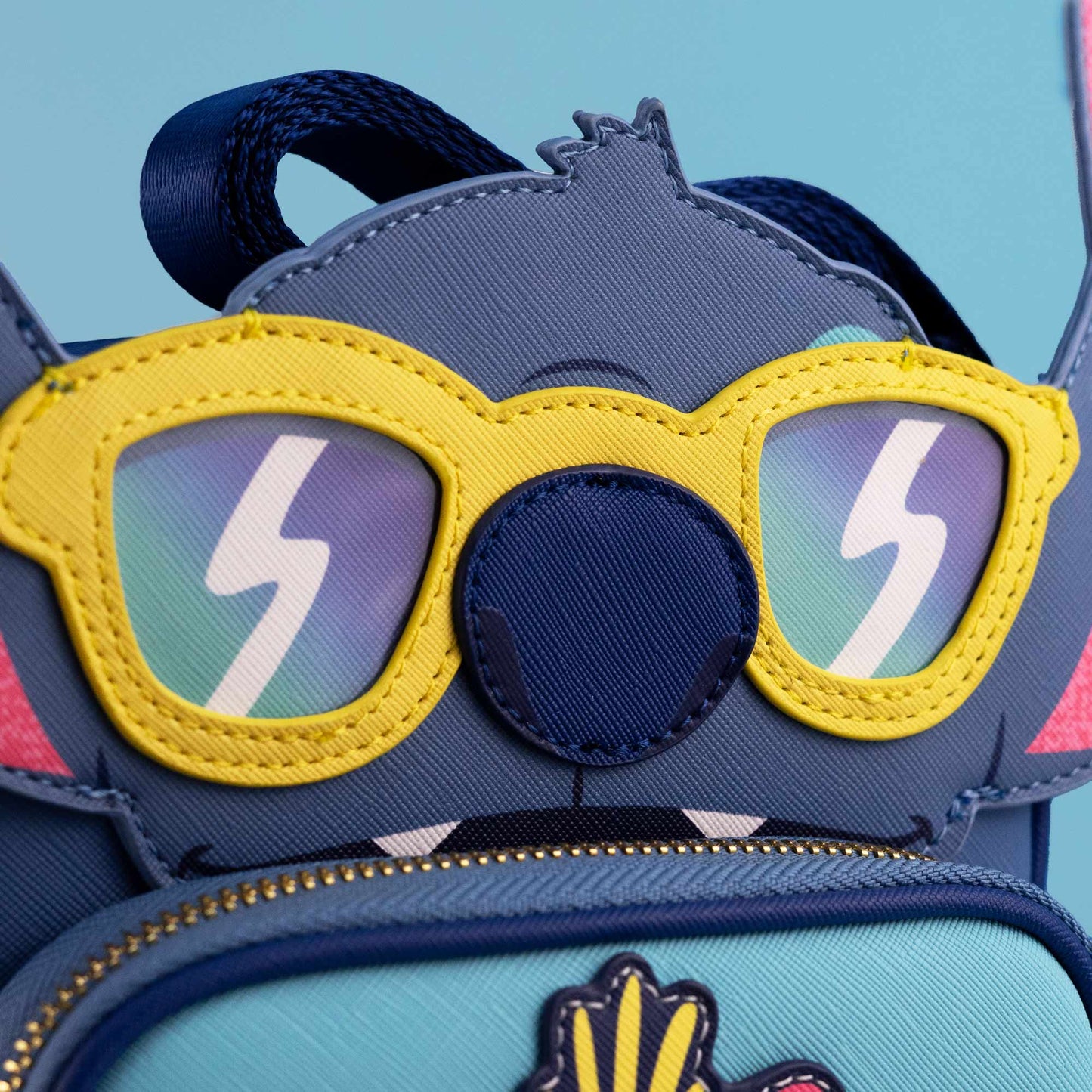 Loungefly x Disney Lilo and Stitch Beach Day Crossbuddies Bag - GeekCore