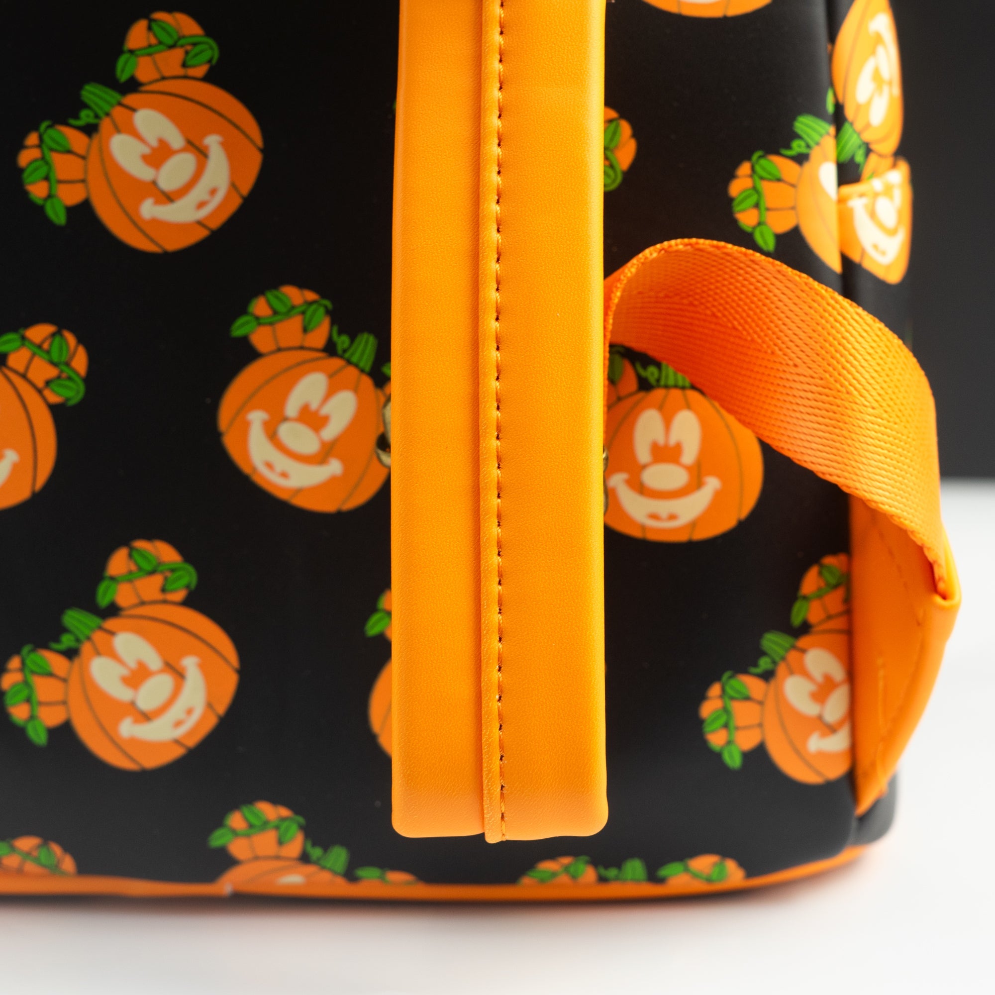 Loungefly x Disney Mick - O - Lantern Pumpkin Mini Backpack - GeekCore