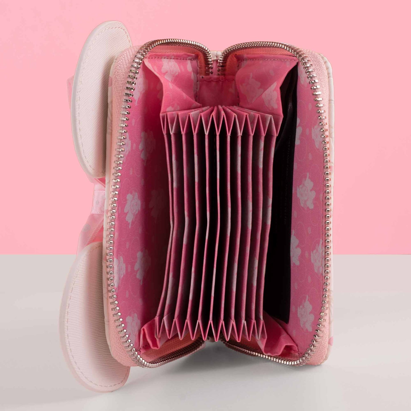 Loungefly x Disney Minnie Mouse Coquette Bow Wallet - GeekCore