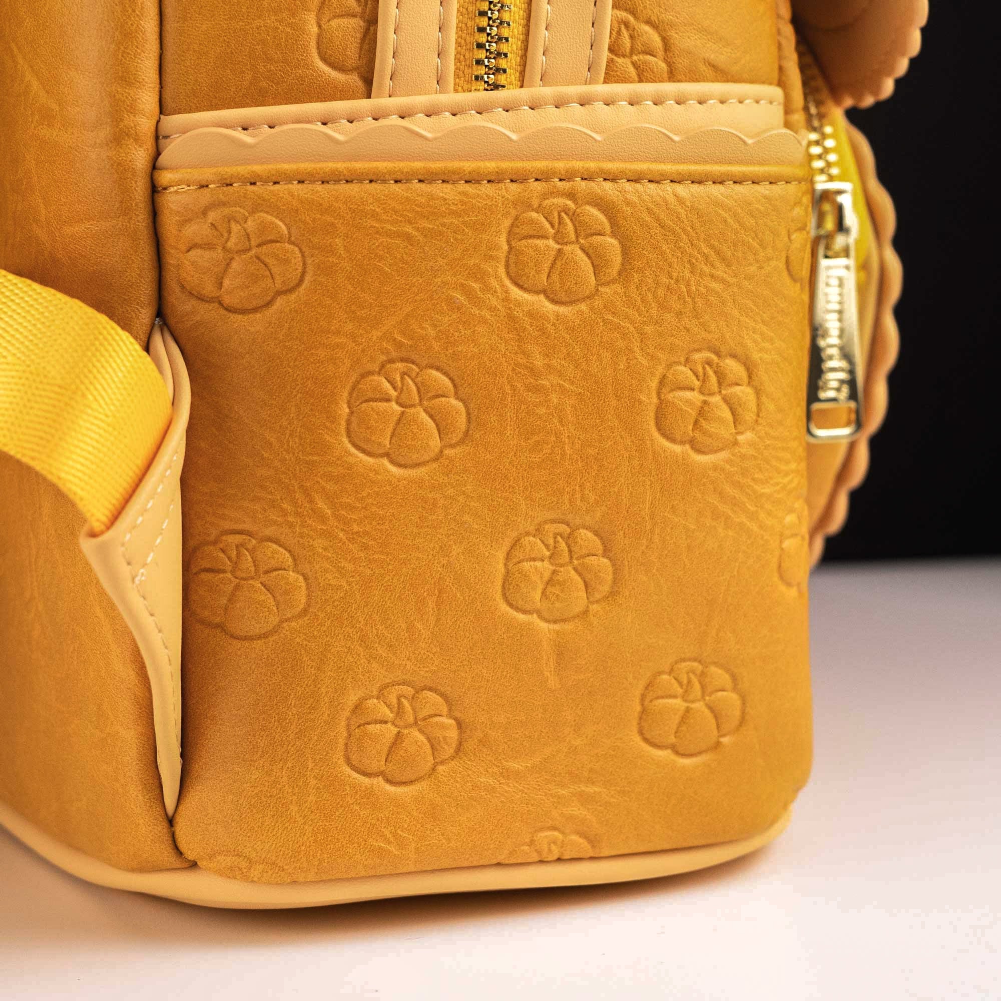 Loungefly x Disney Minnie Mouse Pumpkin Pie Scented Mini Backpack - GeekCore