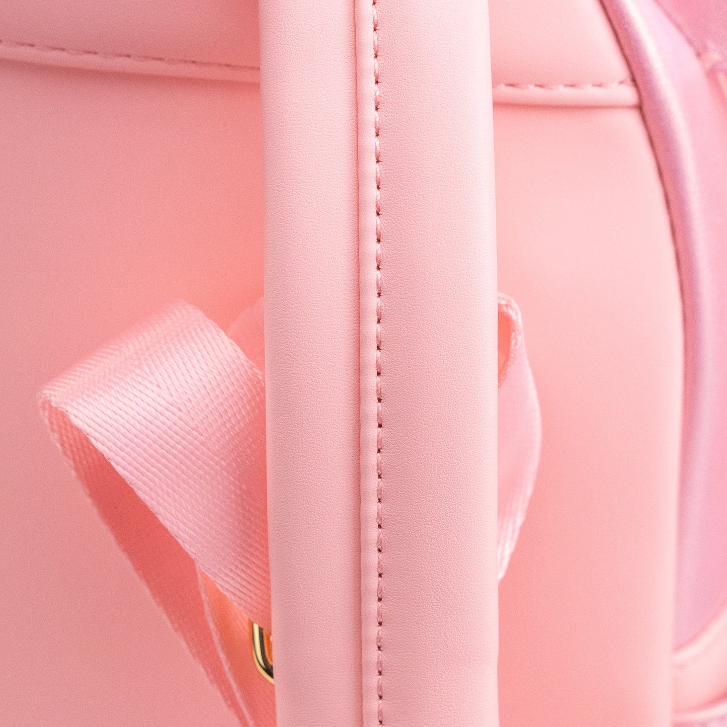 Loungefly x Disney Minnie Mouse Rose Iridescent Quilted Mini Backpack - GeekCore