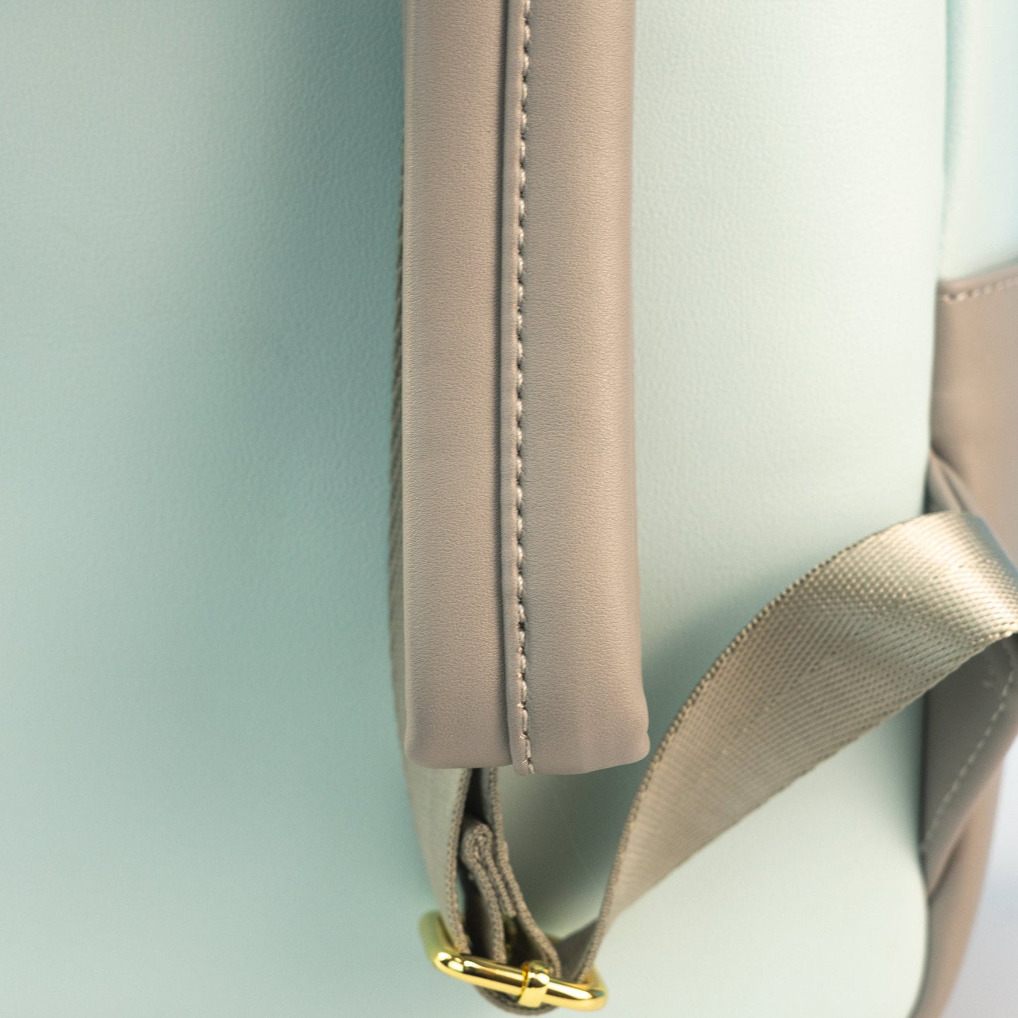 Loungefly x Disney Pixar Finding Nemo Seagulls Mini Backpack - GeekCore