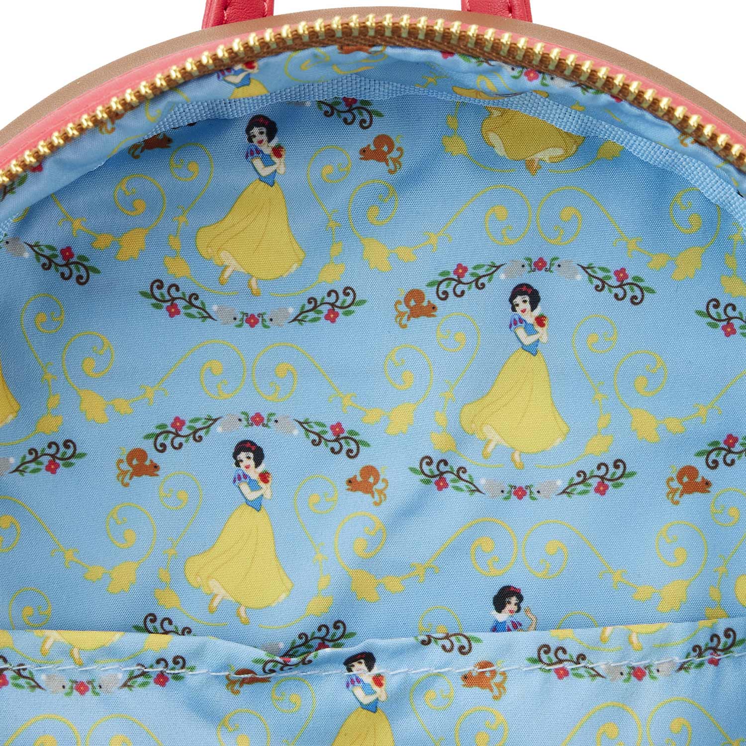 Loungefly x Disney Snow White Lenticular Mini Backpack - GeekCore