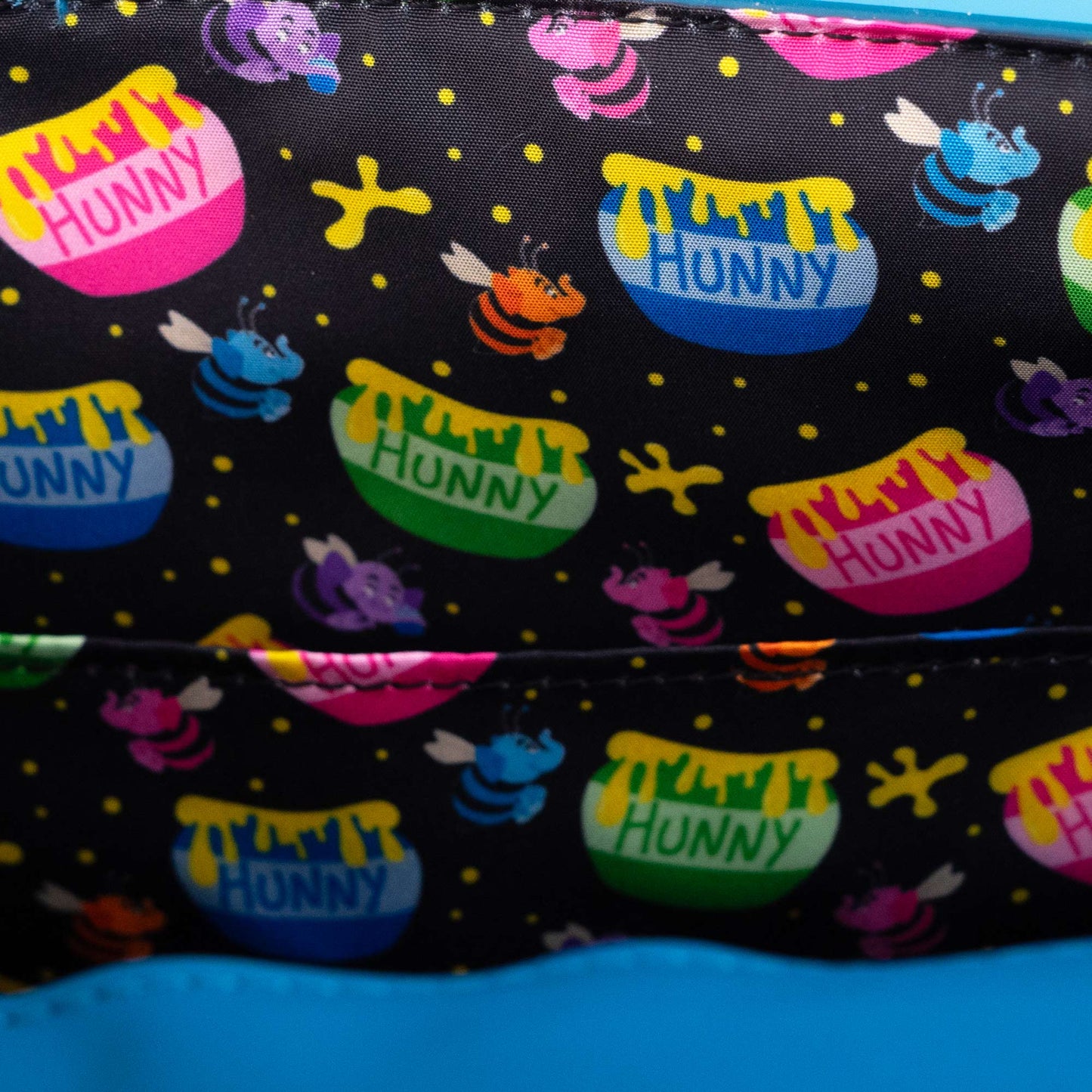 Loungefly x Disney Winnie the Pooh Heffa Dreams Crossbody Bag - GeekCore