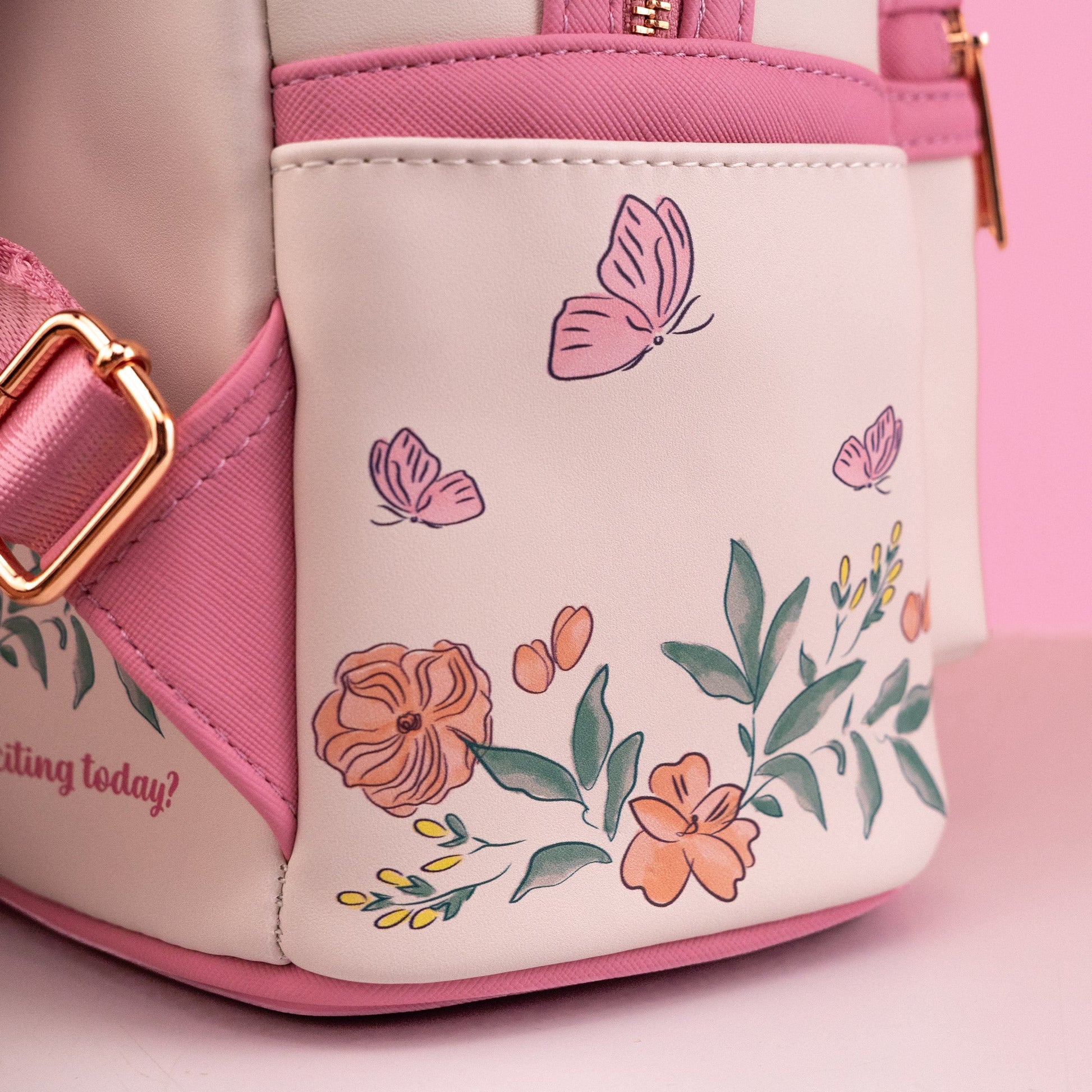Loungefly x Disney Winnie the Pooh Piglet Floral Mini Backpack - GeekCore