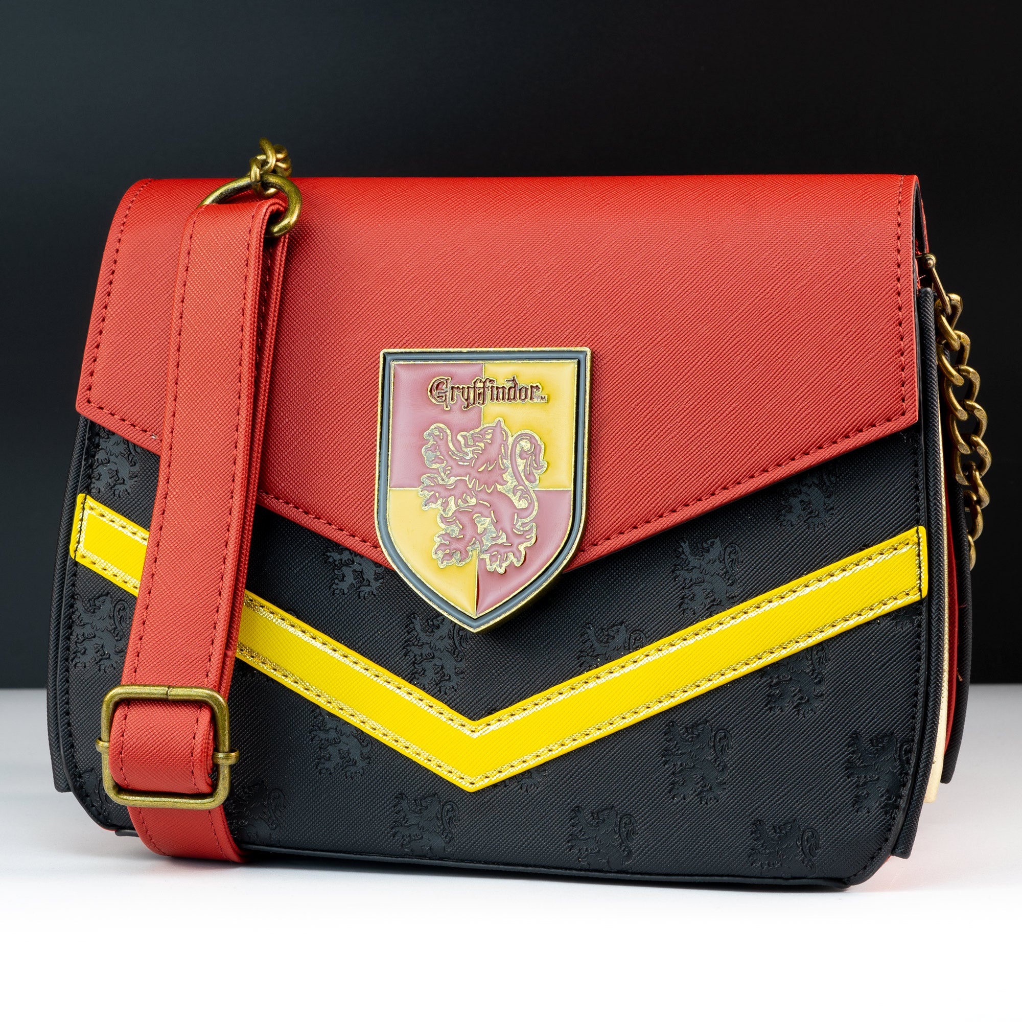 Loungefly x Harry Potter Gryffindor Chain Strap Crossbody Bag - GeekCore