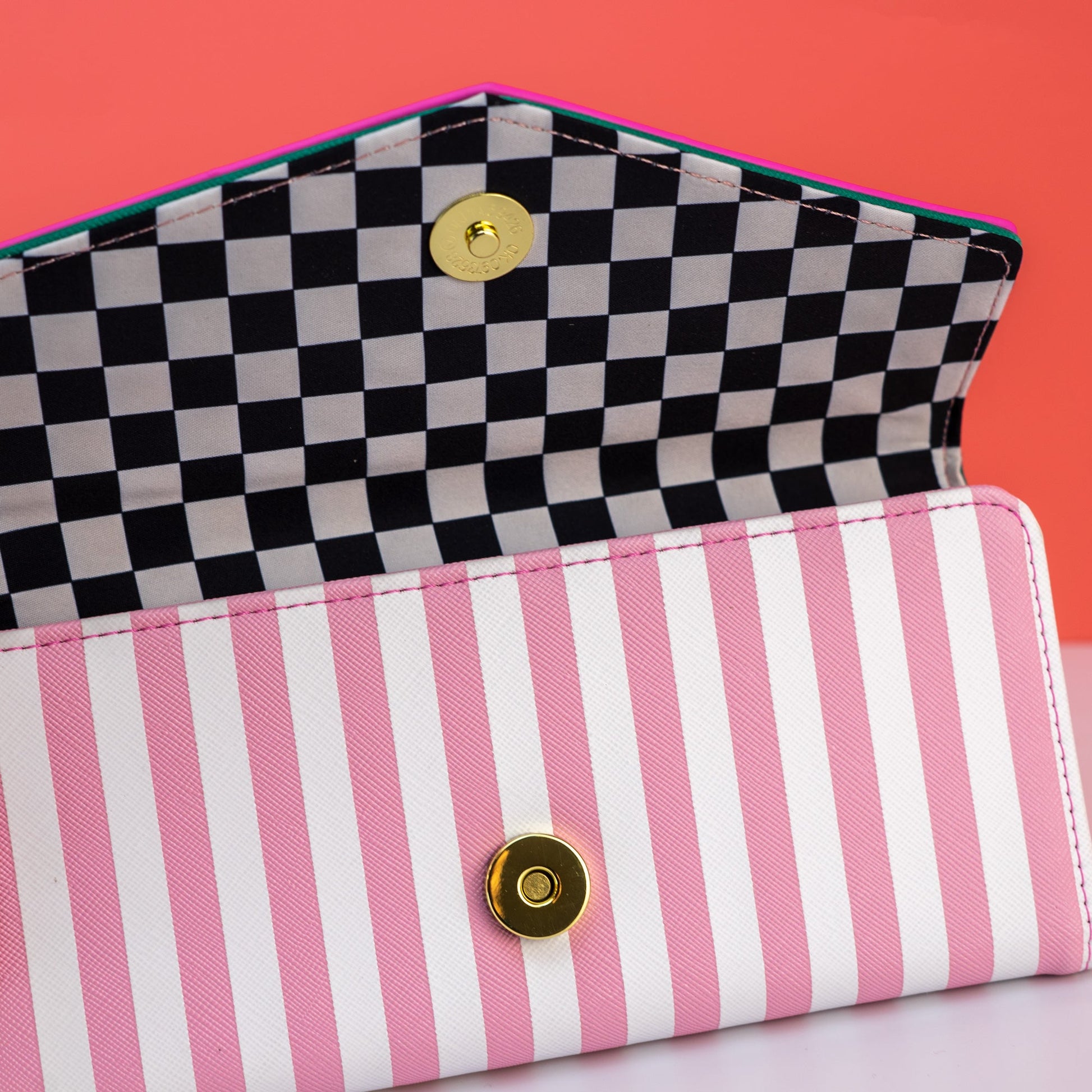 Loungefly X Harry Potter Honeydukes Tri - fold Purse - GeekCore