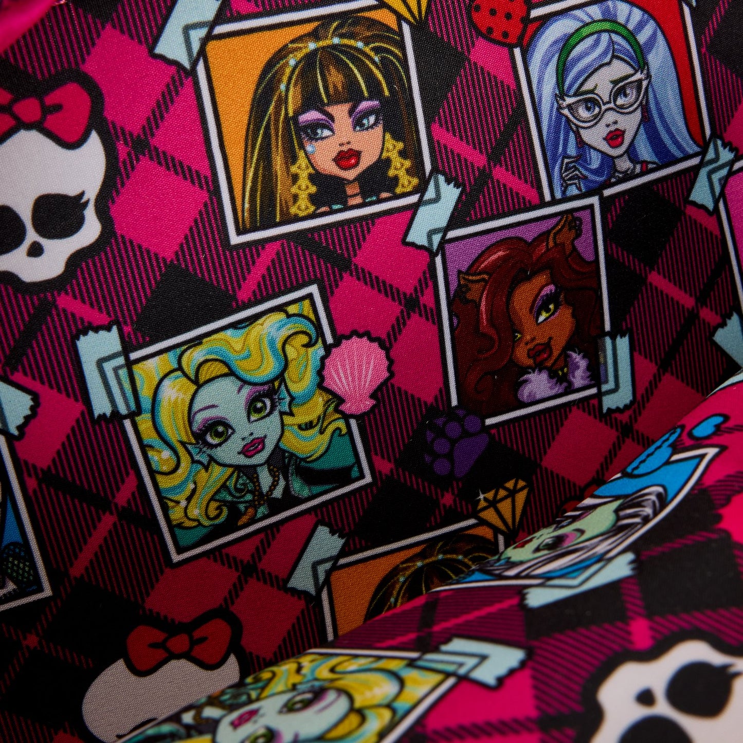 Loungefly x Mattel Monster High Skullette Figural Crossbody With Coin Bag - GeekCore