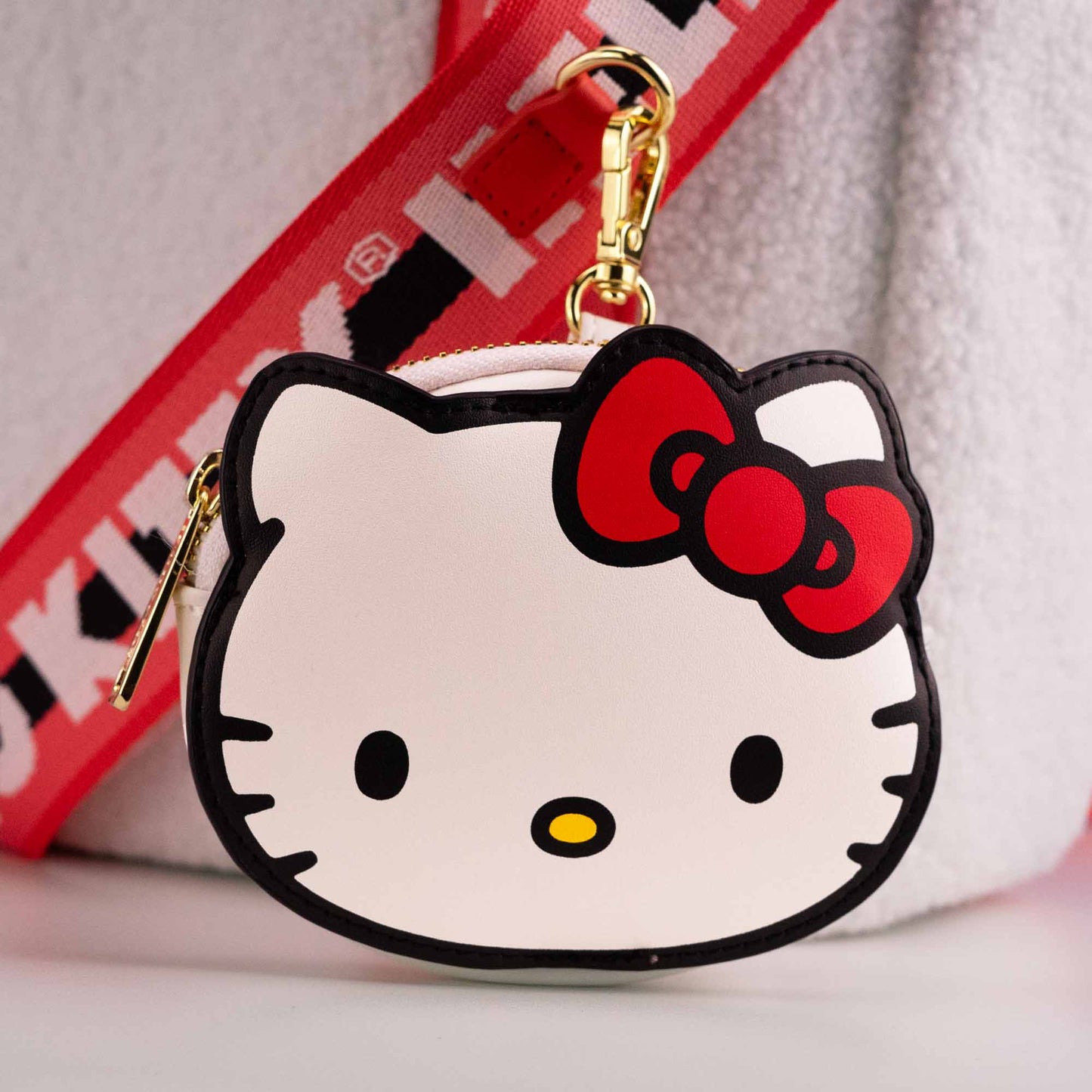Loungefly x Sanrio Hello Kitty Sherpa Tote Bag with Coin Purse - GeekCore