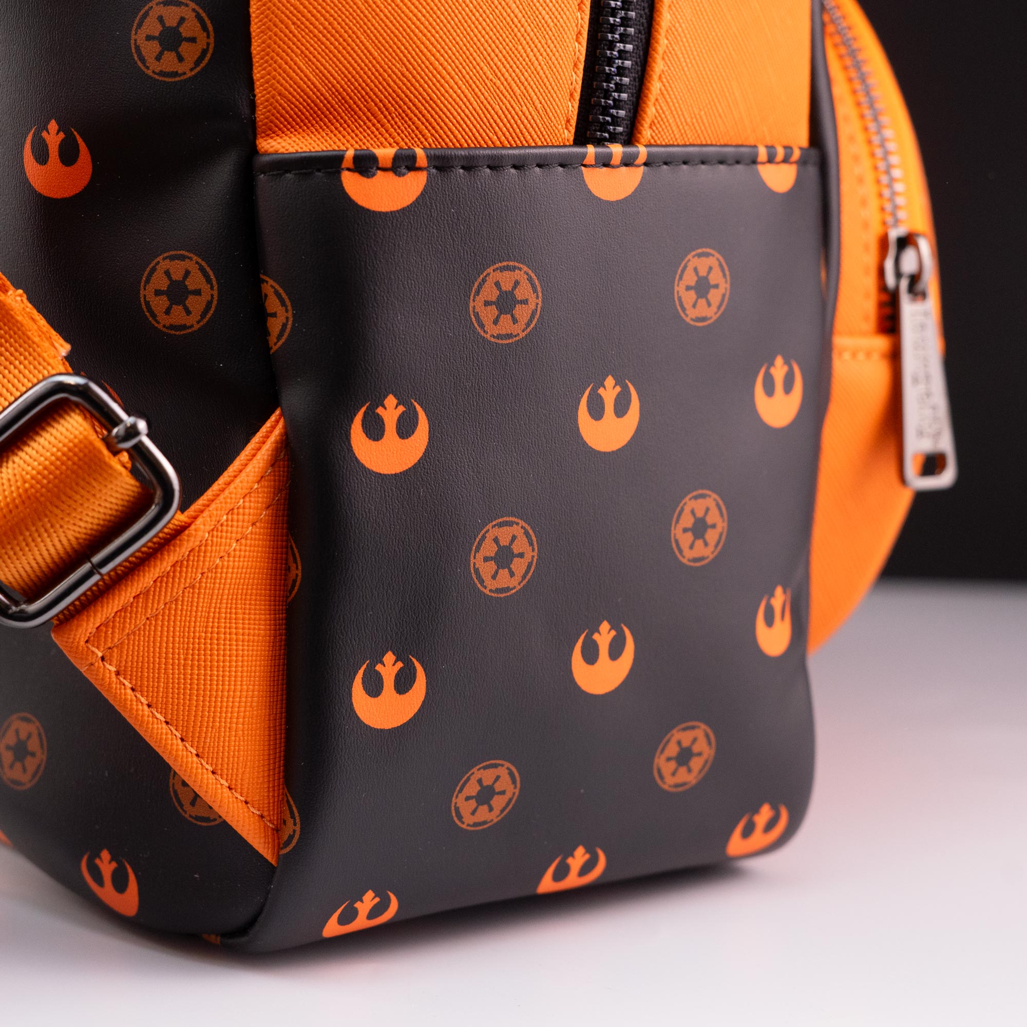 Loungefly x Star Wars Darth Vader Jack Lantern Star Mini Backpack - GeekCore