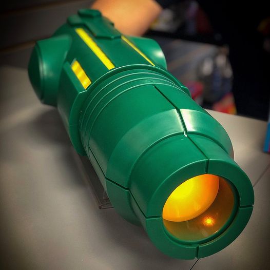 Metroid Prime Samus Arans Arm Replica Canon with Light and SFX - GeekCore