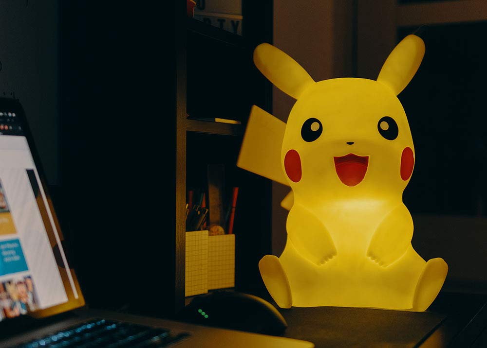 Pokemon Pikachu XL Lamp - GeekCore