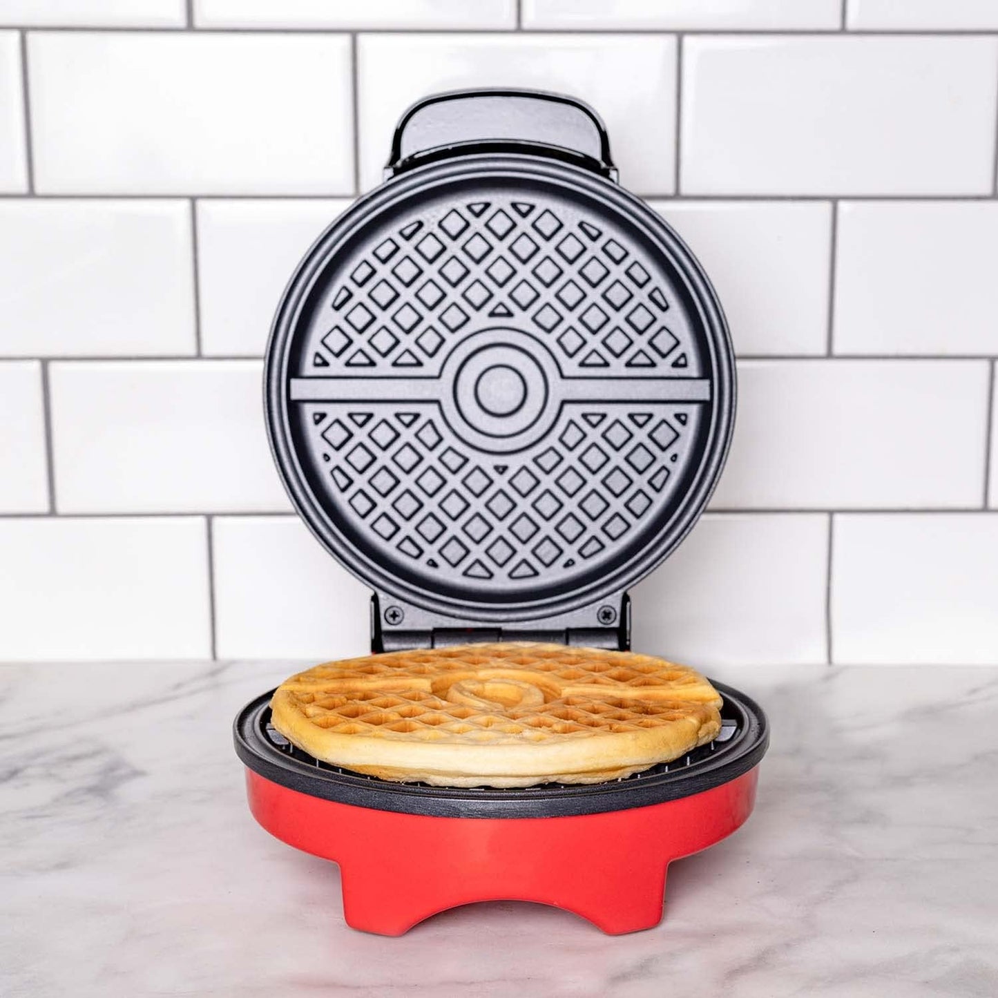 Pokémon Poké Ball Electronic Waffle Maker - GeekCore