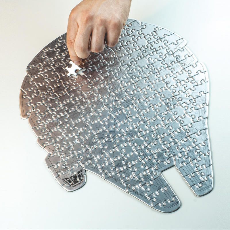 Star Wars Millennium Falcon Jigsaw - GeekCore