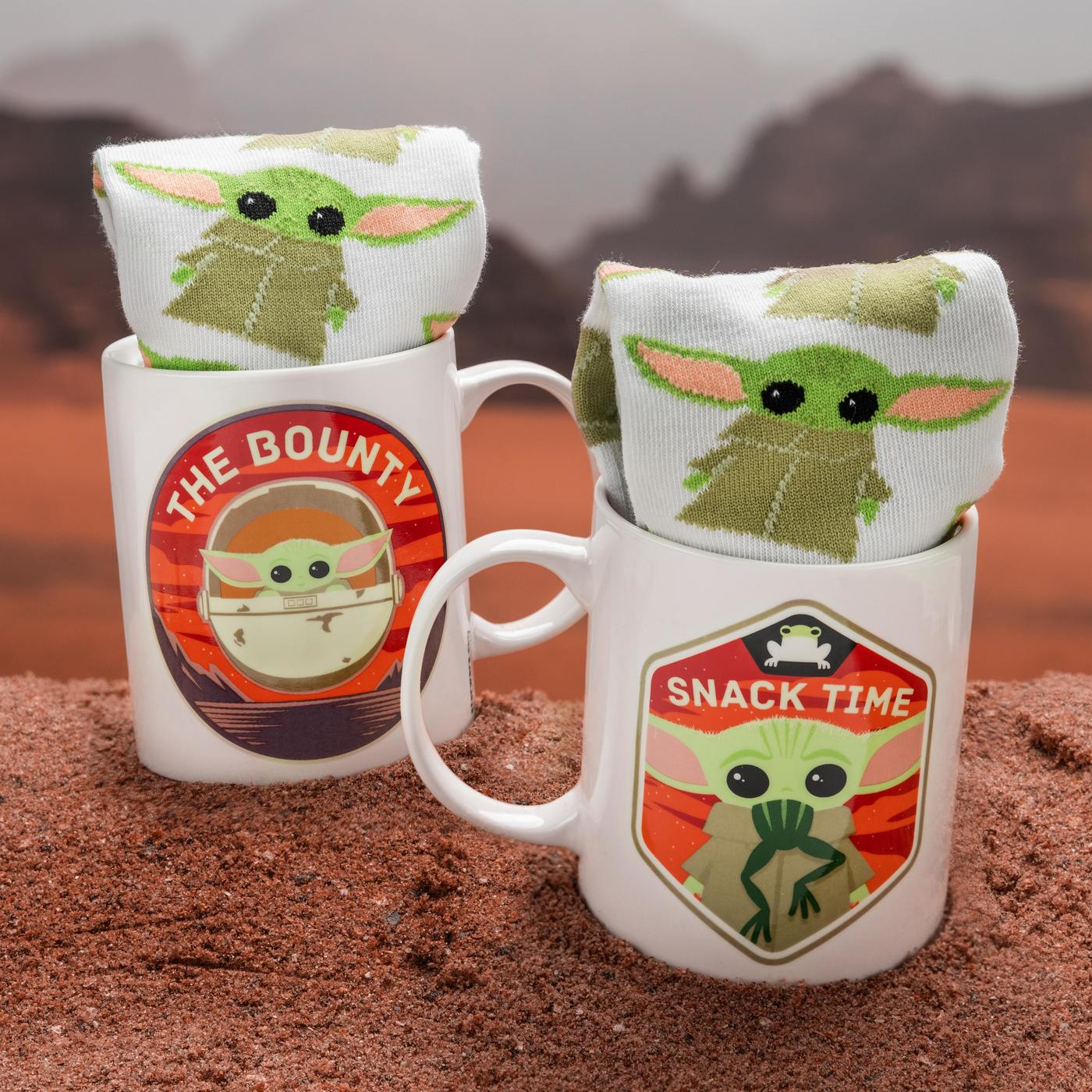 Star Wars The Mandalorian Baby Yoda Mug and Socks Gift Set - GeekCore
