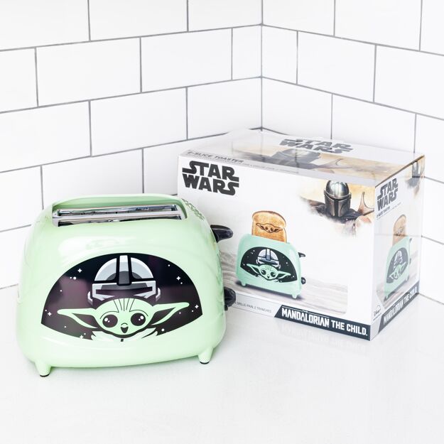 Star Wars The Mandalorian Elite Toaster - GeekCore